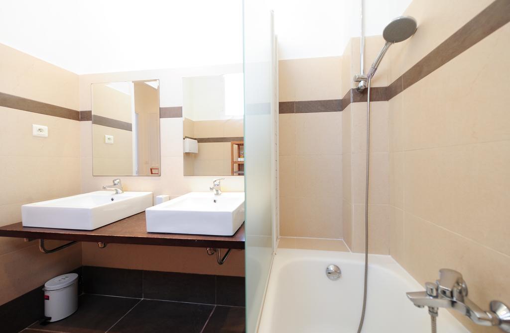 Appartamento La Terrasse Zen Five stars Holiday House Nizza Esterno foto