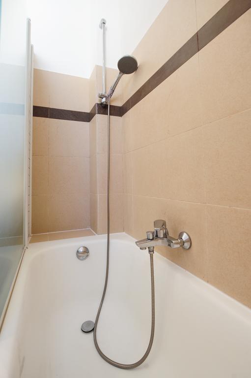 Appartamento La Terrasse Zen Five stars Holiday House Nizza Esterno foto